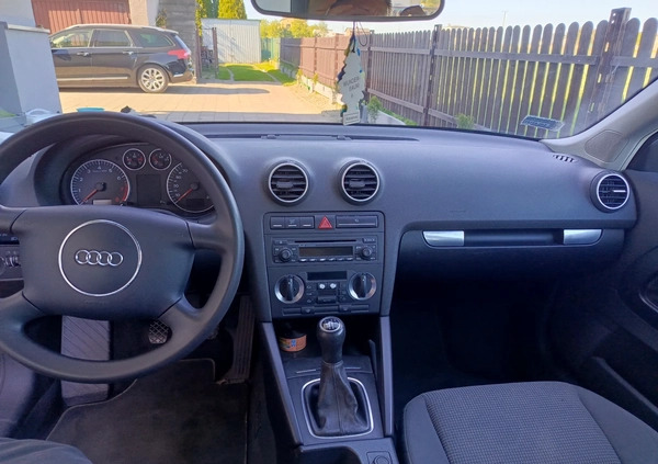 Audi A3 cena 11000 przebieg: 352000, rok produkcji 2004 z Nowy Sącz małe 79